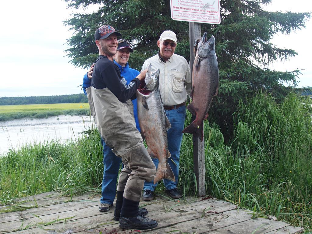 Salmon Catcher Lodge Kenai Extérieur photo